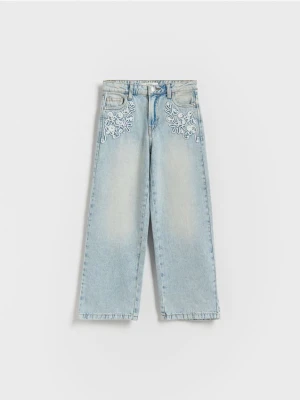 Reserved - Jeansy straight z haftem - niebieski
