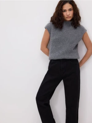 Reserved - Jeansy straight z krótszą nogawką - czarny