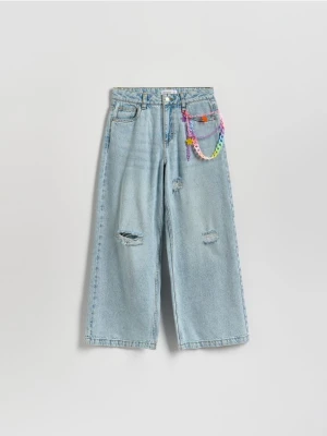 Reserved - Jeansy super wide leg z łańcuszkiem - niebieski
