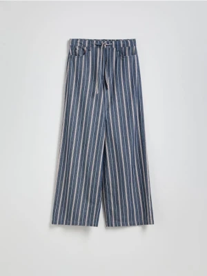 Zdjęcie produktu Reserved - Jeansy w paski - wielobarwny