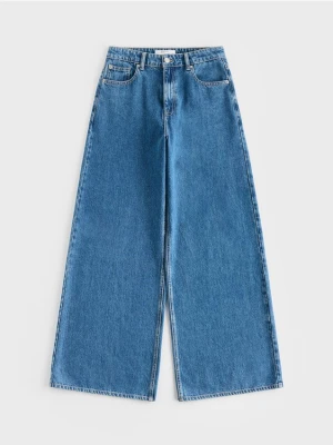 Reserved - Jeansy wide leg - niebieski