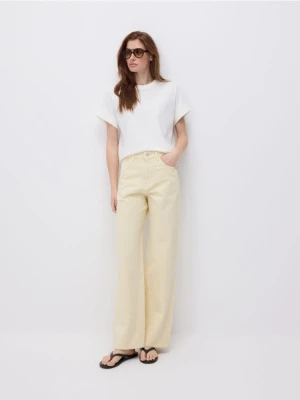 Reserved - Jeansy wide leg w prążek - żółty