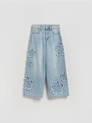 Reserved - Jeansy wide leg z aplikacjami - niebieski