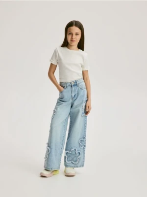 Zdjęcie produktu Reserved - Jeansy wide leg z aplikacjami - niebieski