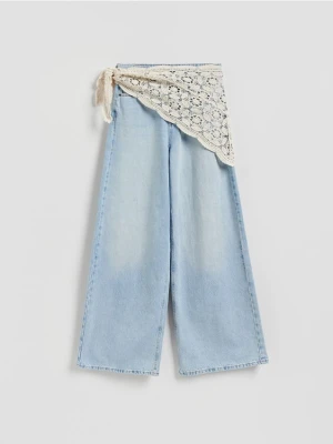 Reserved - Jeansy wide leg z chustą - niebieski