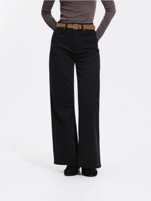 Reserved - Jeansy wide leg z dodatkiem lyocellu - czarny