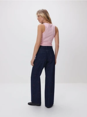 Reserved - Jeansy wide leg z haftem - granatowy