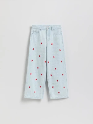 Reserved - Jeansy wide leg z haftem - niebieski