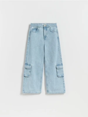 Reserved - Jeansy wide leg z kieszeniami cargo - niebieski