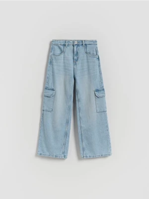Reserved - Jeansy wide leg z kieszeniami cargo - niebieski