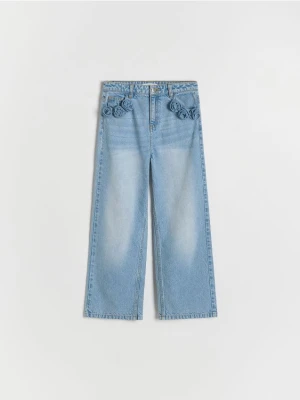 Reserved - Jeansy wide leg z kwiatową aplikacją - niebieski