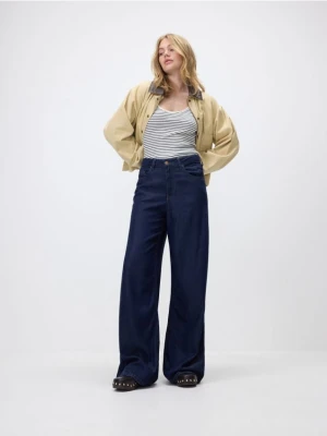 Reserved - Jeansy wide leg z lyocellu - granatowy