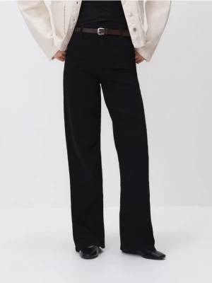 Reserved - Jeansy wide leg z paskiem - czarny