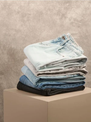 Reserved - Jeansy wide leg z przetarciem - niebieski