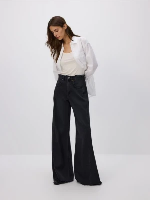 Reserved - Jeansy wide leg z rozdarciami - czarny