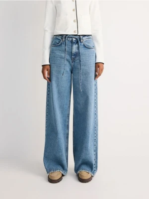 Reserved - Jeansy wide leg z wiązaniem - niebieski