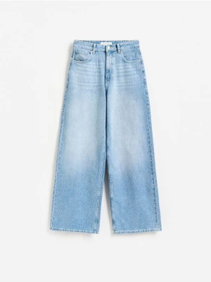Reserved - Jeansy wide leg ze strassem - niebieski