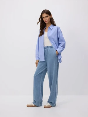 Reserved - Jeansy z szerokimi nogawkami - niebieski