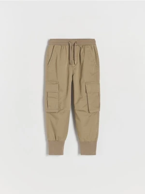 Reserved - Joggery cargo z kieszeniami - beżowy