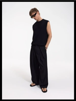 Reserved - Kamizelka z wiskozą - czarny