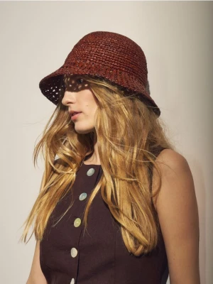 Reserved - Kapelusz bucket z rafii - brązowy