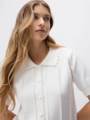 Reserved - Kardigan z kołnierzem - kremowy