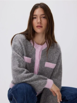 Reserved - Kardigan z kontrastową lamówką - wielobarwny