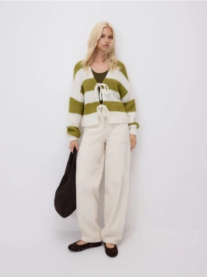 Reserved - Kardigan z wiązaniem - oliwkowy