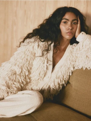 Reserved - Kardigan ze strukturalnym splotem - złamana biel