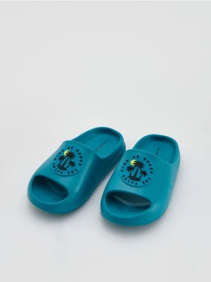 Reserved - Klapki z aplikacją - turkusowy