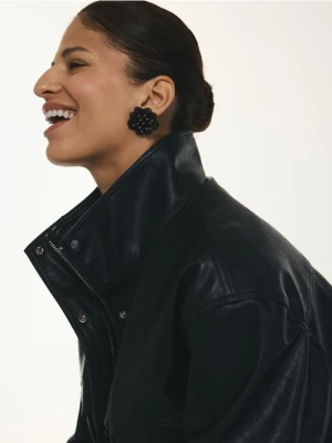 Reserved - Kolczyki w kształcie kwiatów - czarny