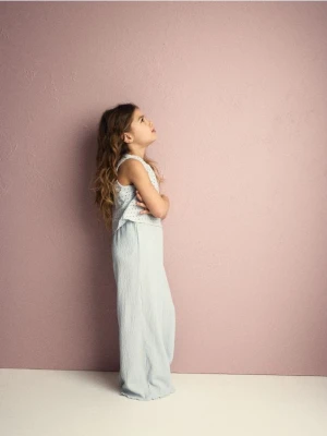 Reserved - Kombinezon z ażurowym topem - jasnoniebieski