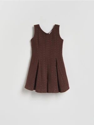 Reserved - Kombinezon z ażurowym wzorem - ciemnobrązowy