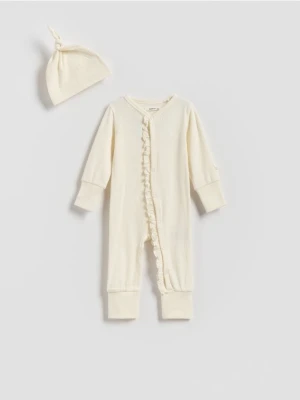 Reserved - Kombinezon z czapką - złamana biel