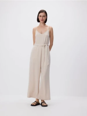 Reserved - Kombinezon z modalem - beżowy
