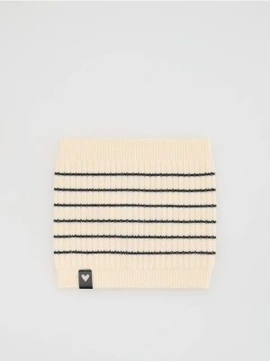 Reserved - Komin z naszywką - złamana biel