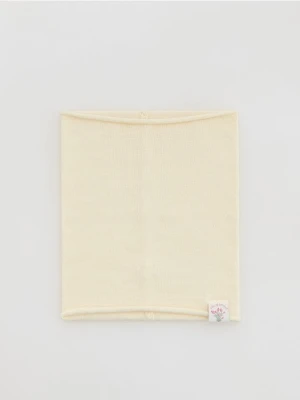 Reserved - Komin z naszywką - złamana biel