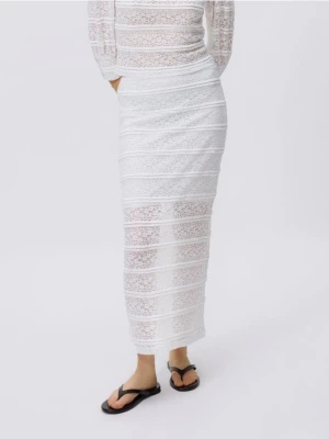 Reserved - Koronkowa spódnica midi - biały