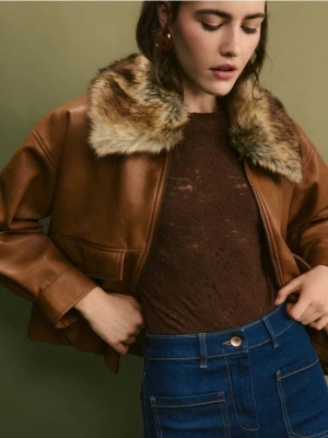 Reserved - Koronkowe body z długimi rękawami - ciemnobrązowy