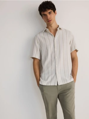 Reserved - Koszula comfort fit w paski - kremowy