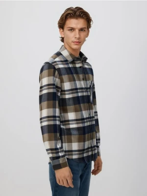 Reserved - Koszula regular fit w kratę - beżowy