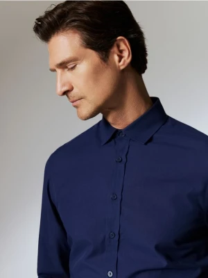 Reserved - Koszula regular fit w kratę - granatowy