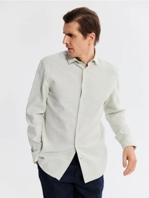 Reserved - Koszula regular z bawełny egipskiej - jasnozielony