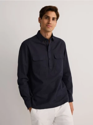 Reserved - Koszula regular z dodatkiem lnu - granatowy