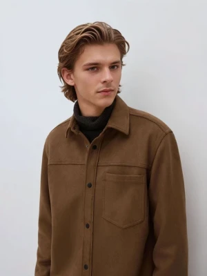 Reserved - Koszula regular z imitacji zamszu - brązowy