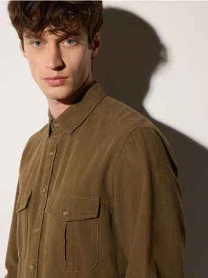 Reserved - Koszula regular z lnem - ciemnozielony