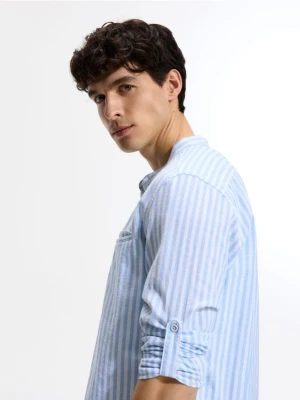 Reserved - Koszula slim fit z lnem - jasnoniebieski