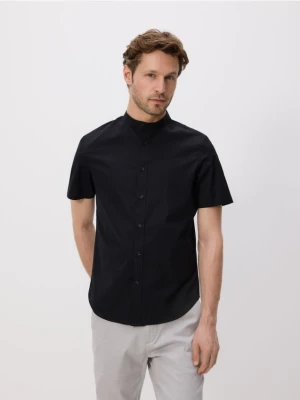 Reserved - Koszula slim fit ze stójką - czarny