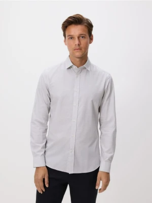 Reserved - Koszula slim z bawełny egipskiej - beżowy