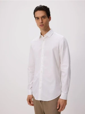 Reserved - Koszula slim z bawełny egipskiej - biały